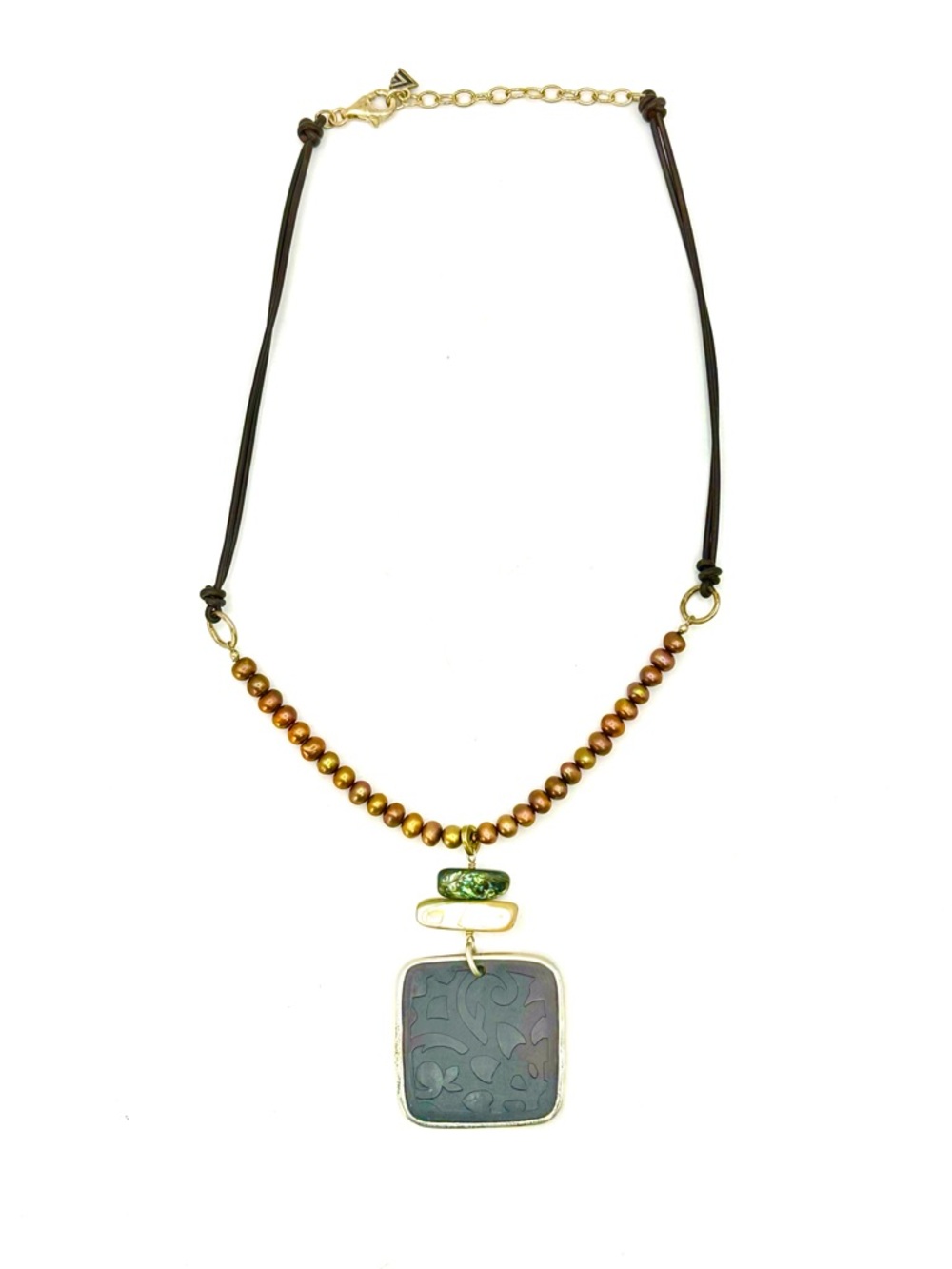 Silpada Retired N1803 Black Pen Shell & Pearl Leather Necklace - Picture 5 of 7